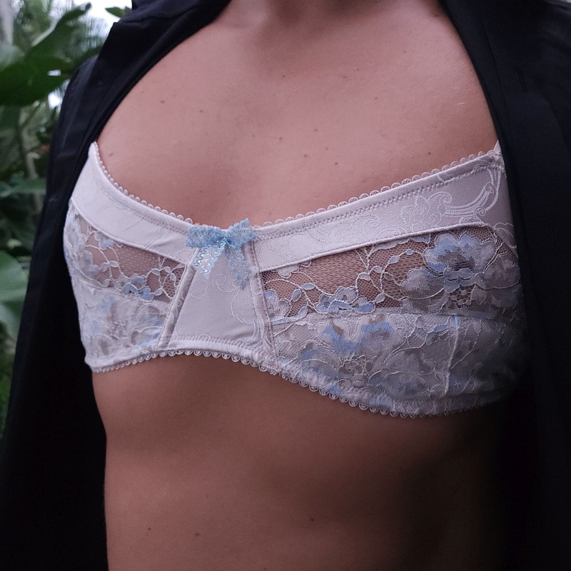 Silken Elegance: Flat Chest AA Cup Lace Bra for Men