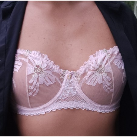 Pink Whisper: AA Cup Underwire Bra for Men