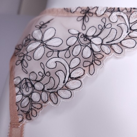 Nude Petal: M2F Crossdressing Garter Belt in Beige