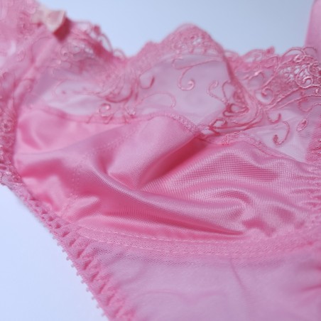 Cherry Darling: AA Cup Underwire Male Bra Full Coverage