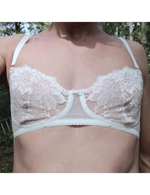 Satin Blush: Male Lace AA Bra in Light Cream