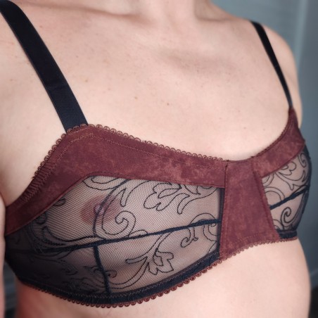 Mocha Elegance: Flat-Chested AA Bra for Men