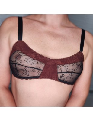 Mocha Elegance: Flat-Chested AA Bra for Men