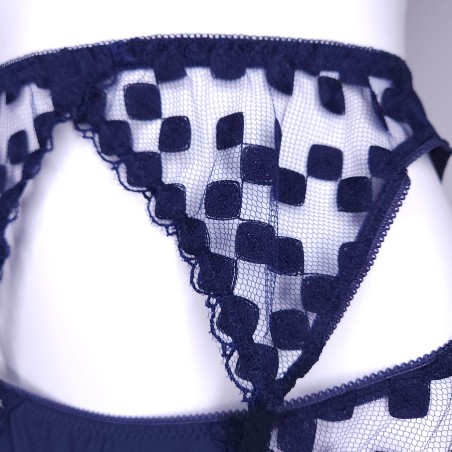 LARGE garter belt NavyNest