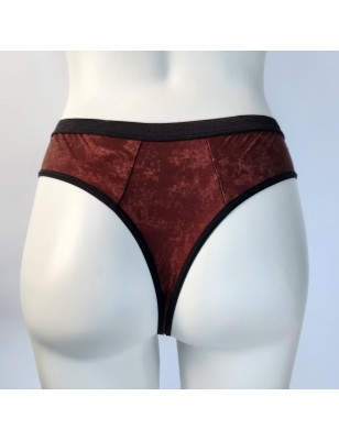 Mocha Elegance: Men's Thong Comfortable and Elegant