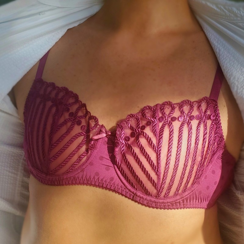 34AA underwire bra Lustrous Dots 34AA underwire bra Lustrous Dots
