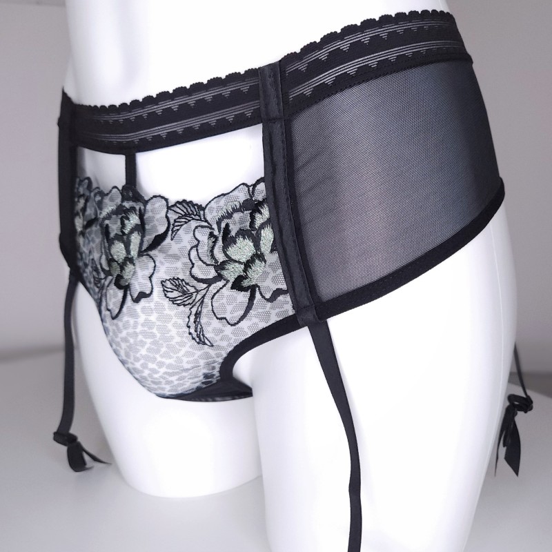 LARGE Garter Thongs Black Leopard LARGE Garter Thongs Black Leopard