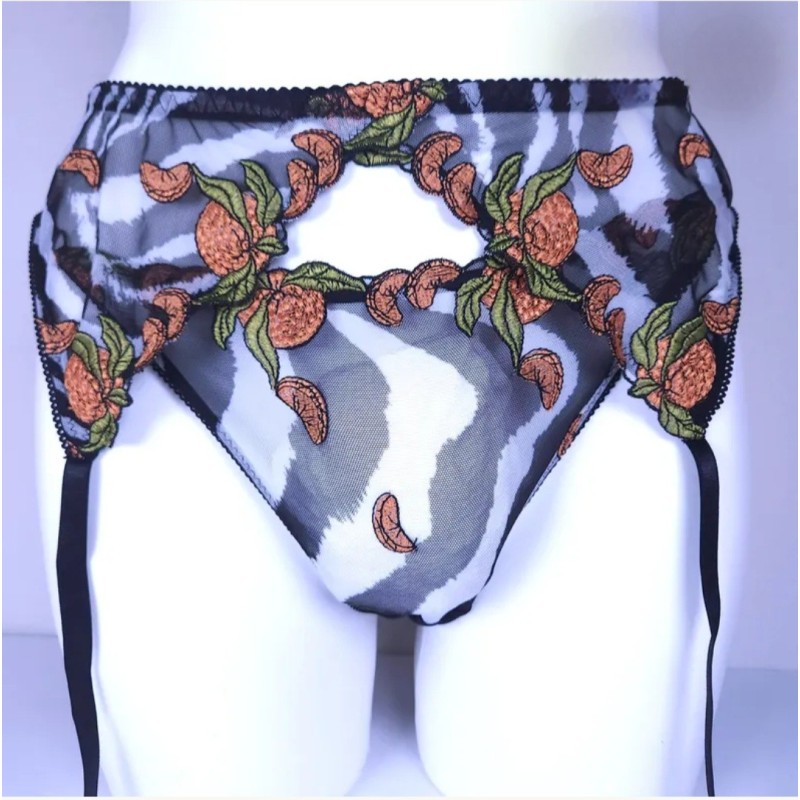 XL garter belt Zesty Savannah XL garter belt Zesty Savannah